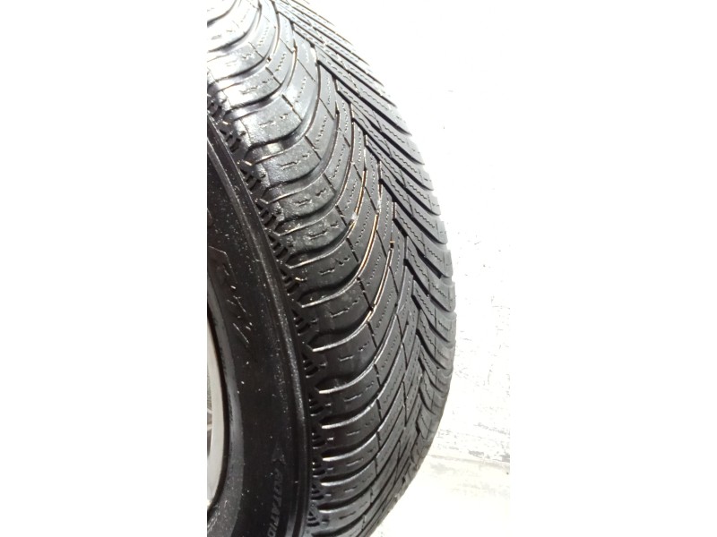 Recambio de juego llantas para volkswagen tiguan (5n_) 2.0 tdi referencia OEM IAM 215/60 R17 100V  