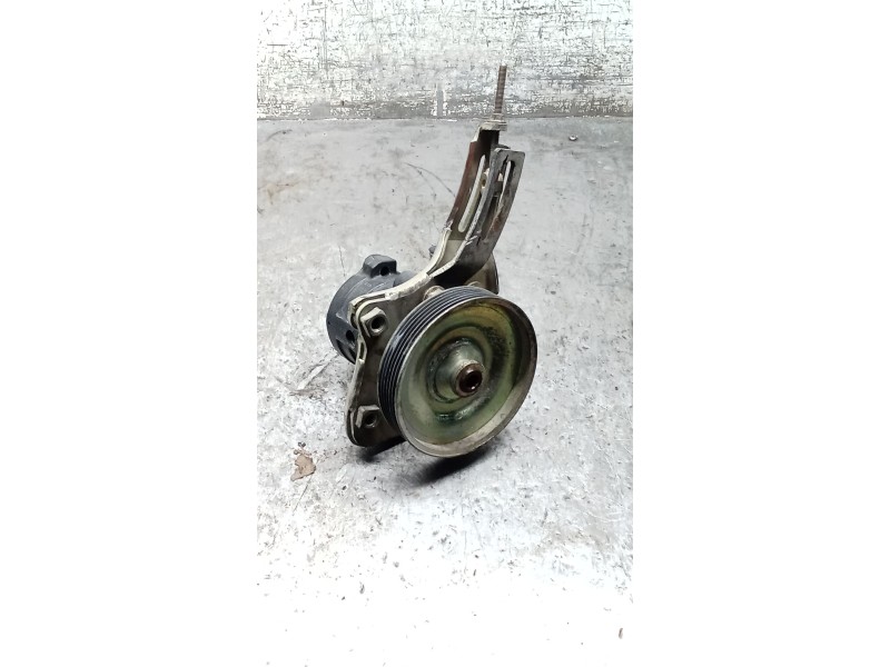 Recambio de bomba direccion para renault 21 sedán (l48_) 1.7 (l482) referencia OEM IAM 7846075  
