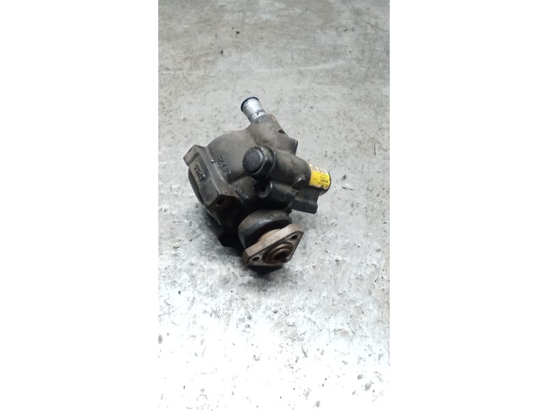 Recambio de bomba direccion para dacia sandero 1.2 16v referencia OEM IAM 7700840105 26146332RG 