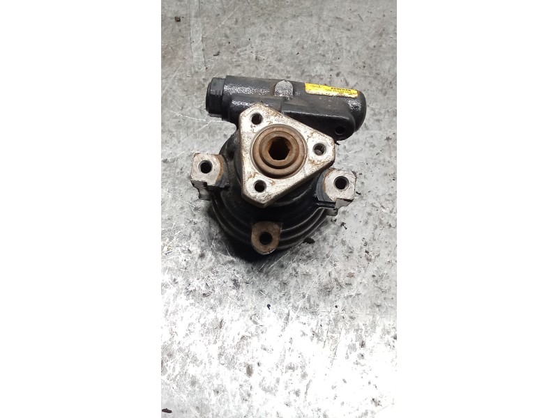 Recambio de bomba direccion para dacia sandero 1.2 16v referencia OEM IAM 7700840105 26146332RG 