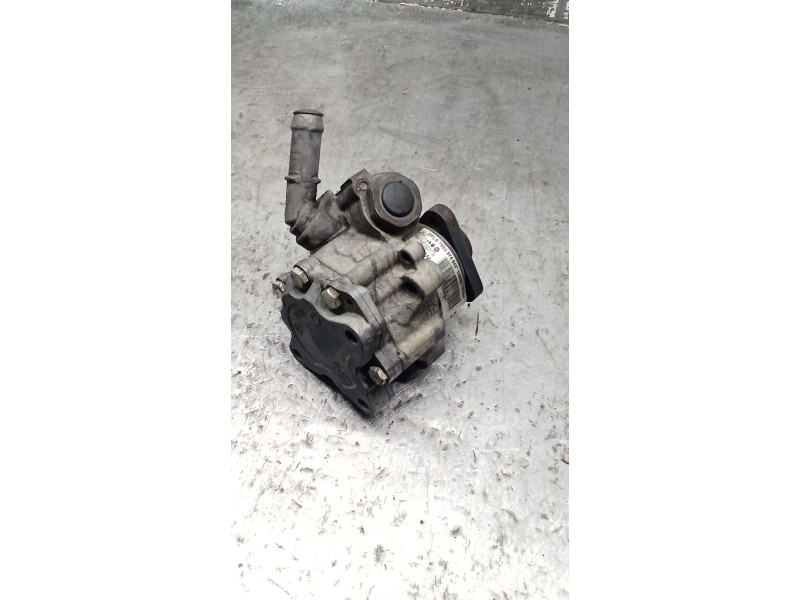 Recambio de bomba direccion para bmw 1 (e87) 120 d referencia OEM IAM ZFLS7692974546 7692974546 