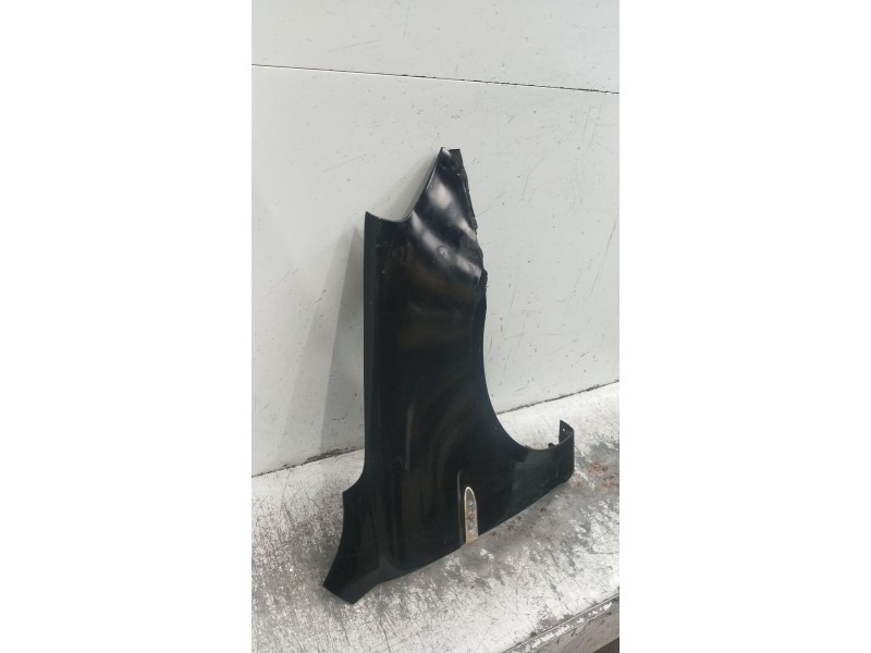 Recambio de aleta delantera derecha para hyundai accent iii sedán (mc) 1.4 gl referencia OEM IAM   