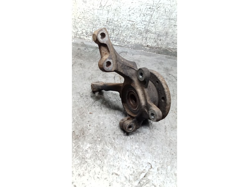 Recambio de mangueta delantera izquierda para renault 21 sedán (l48_) 1.7 (l482) referencia OEM IAM   