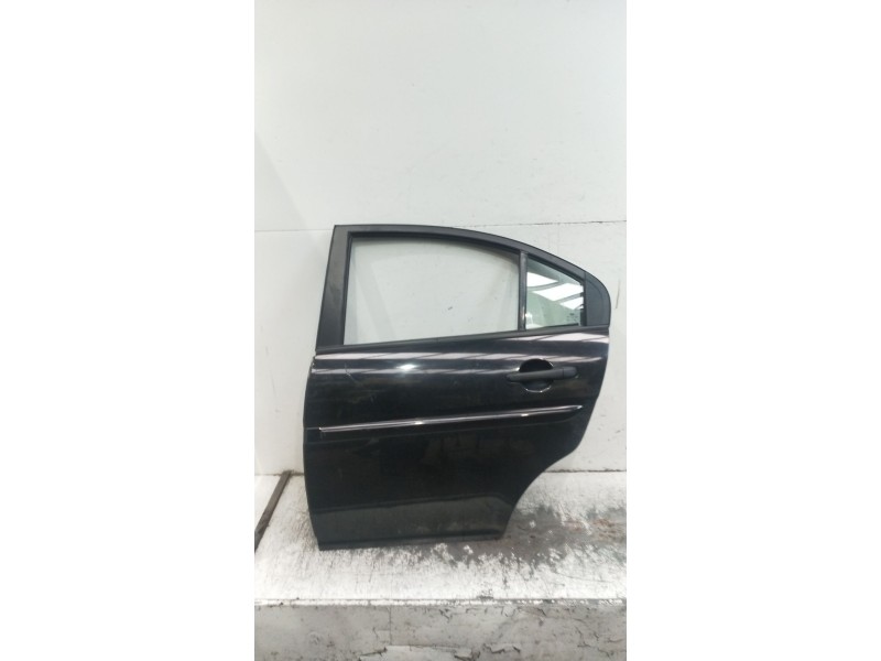 Recambio de puerta trasera izquierda para hyundai accent iii sedán (mc) 1.4 gl referencia OEM IAM  4P 