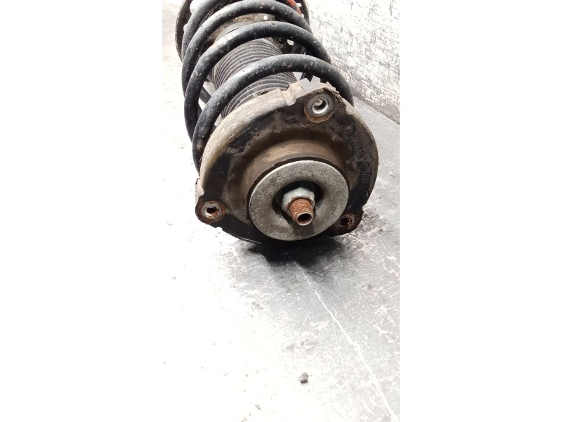 Recambio de amortiguador delantero derecho para seat cordoba (6l2) 1.9 sdi referencia OEM IAM 6Q0413031BR  