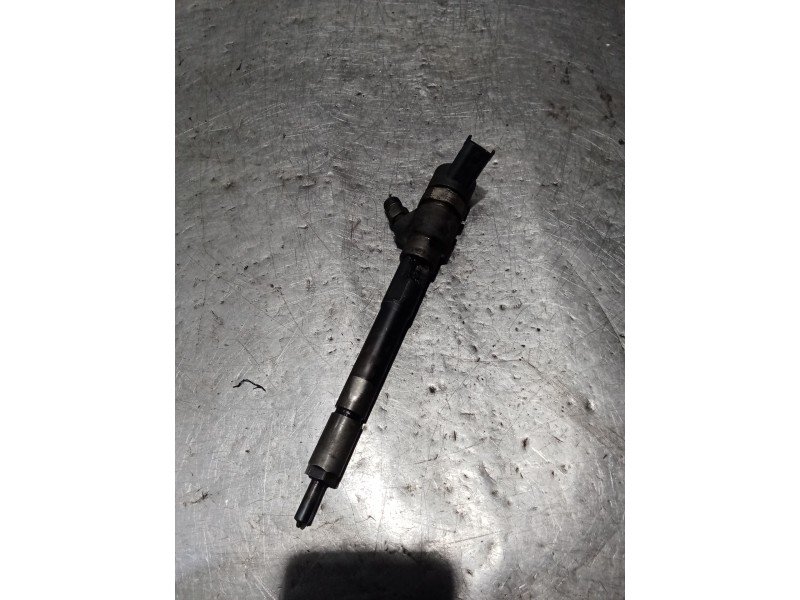 Recambio de inyector para hyundai sonata v (nf) 2.0 crdi referencia OEM IAM 04455110258 3380027400 BOSCH