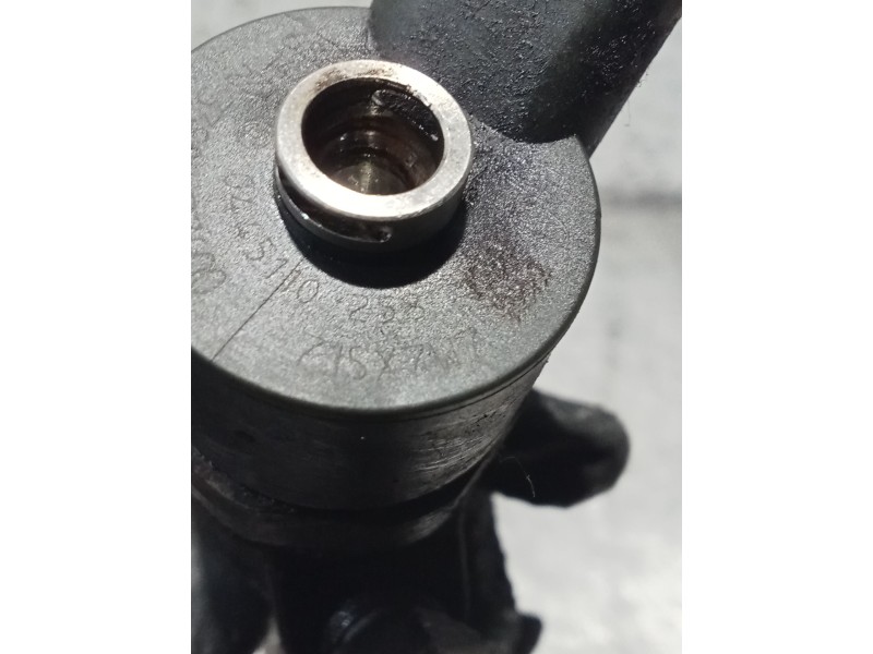 Recambio de inyector para hyundai sonata v (nf) 2.0 crdi referencia OEM IAM 04455110258 3380027400 BOSCH