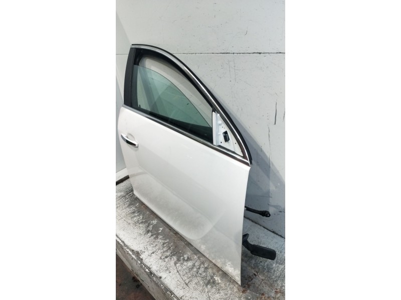 Recambio de puerta delantera derecha para opel insignia a (g09) 1.8 (68) referencia OEM IAM  5P 