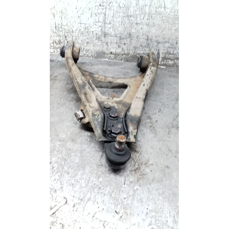 Recambio de brazo suspension inferior delantero derecho para renault 21 sedán (l48_) 1.7 (l482) referencia OEM IAM   