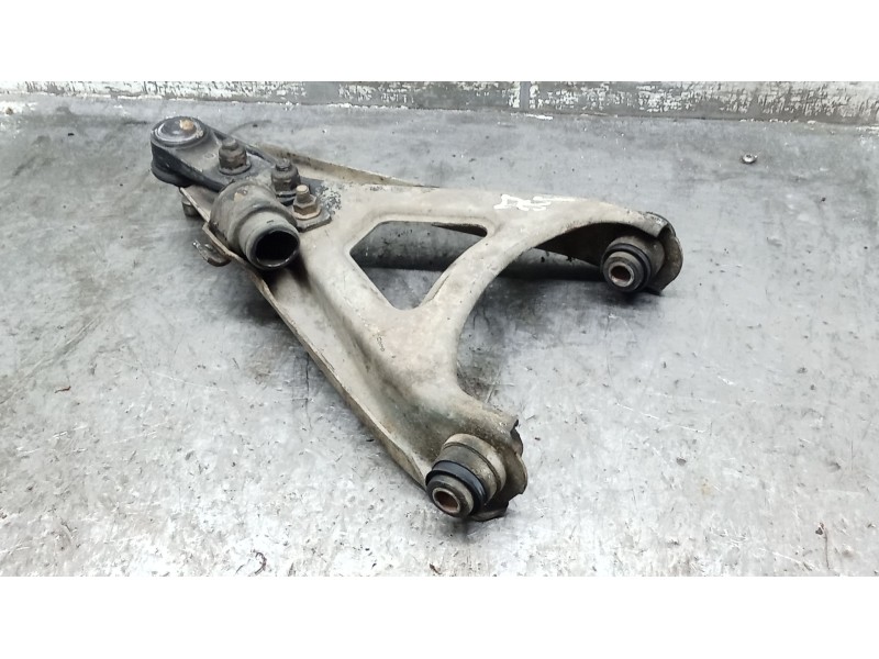 Recambio de brazo suspension inferior delantero derecho para renault 21 sedán (l48_) 1.7 (l482) referencia OEM IAM   