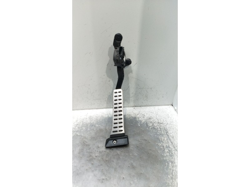 Recambio de potenciometro pedal para kia cee´d (jd) 1.6 gt referencia OEM IAM 327003XXXX  