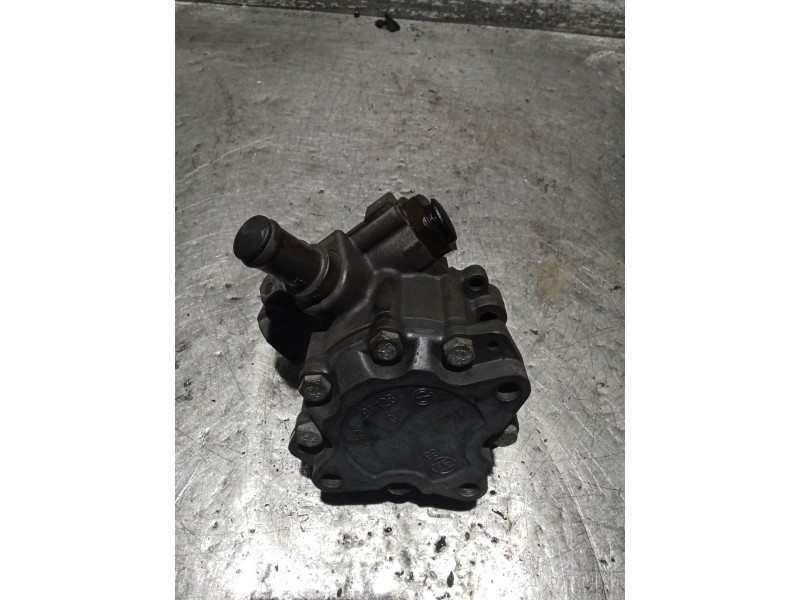Recambio de bomba direccion para audi a4 b7 (8ec) 2.0 tdi 16v referencia OEM IAM   