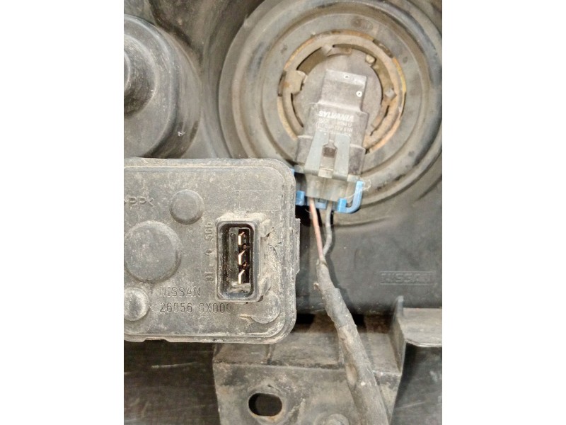Recambio de faro izquierdo para nissan terrano ii (r20) 2.7 tdi 4wd referencia OEM IAM   
