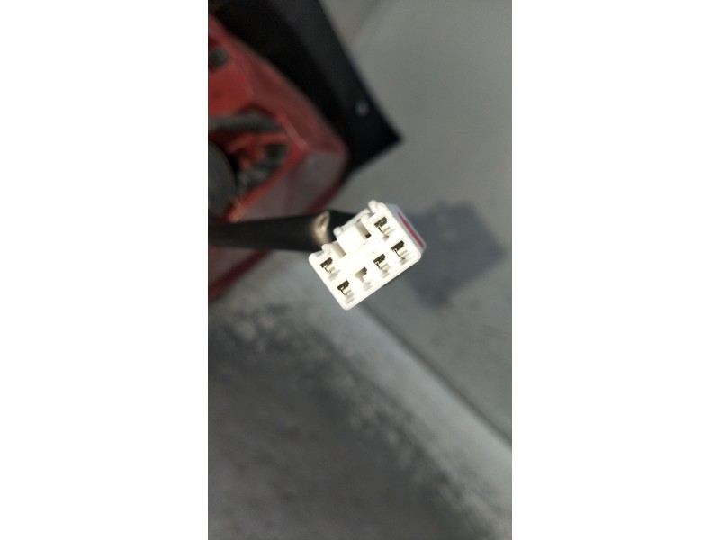 Recambio de piloto trasero derecho para kia cee´d (jd) 1.6 gt referencia OEM IAM   