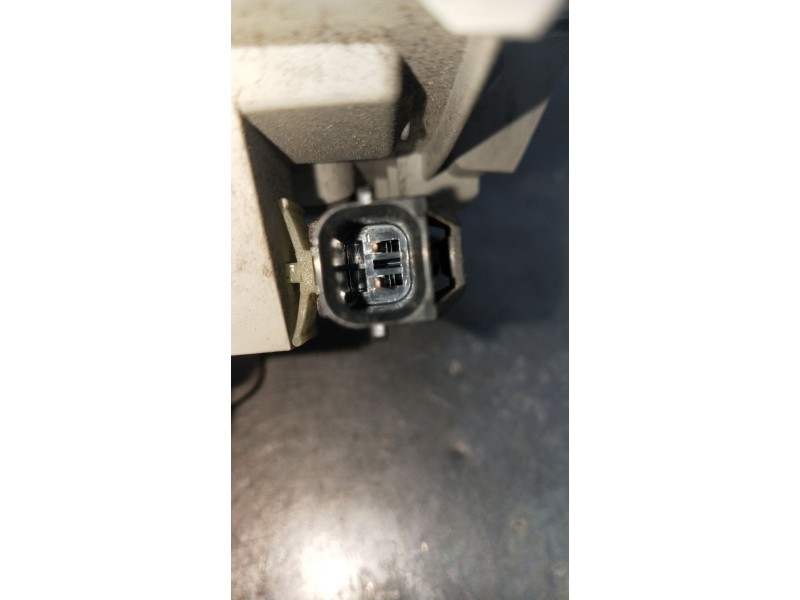 Recambio de piloto trasero izquierdo paragolpes para kia cee´d (jd) 1.6 gt referencia OEM IAM   