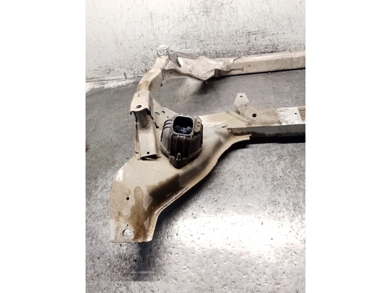 Recambio de puente delantero para bmw 1 (e87) 120 d referencia OEM IAM   