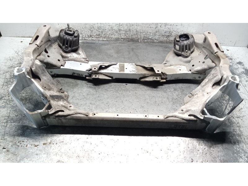 Recambio de puente delantero para bmw 1 (e87) 120 d referencia OEM IAM   