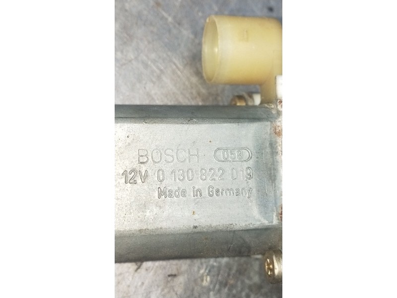 Recambio de elevalunas delantero derecho para renault clio ii (bb_, cb_) 1.2 16v (bb05, bb0w, bb11, bb27, bb2t, bb2u, bb2v, cb05