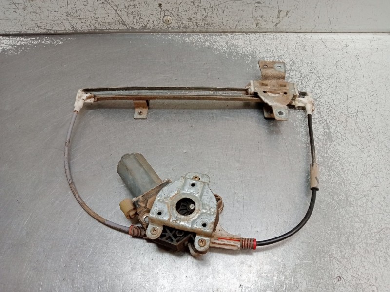 Recambio de elevalunas trasero derecho para nissan terrano ii (r20) 2.7 tdi 4wd referencia OEM IAM   5P