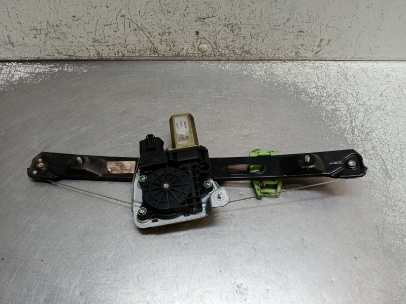 Recambio de elevalunas trasero izquierdo para bmw 1 (e87) 120 d referencia OEM IAM 706779710  5P