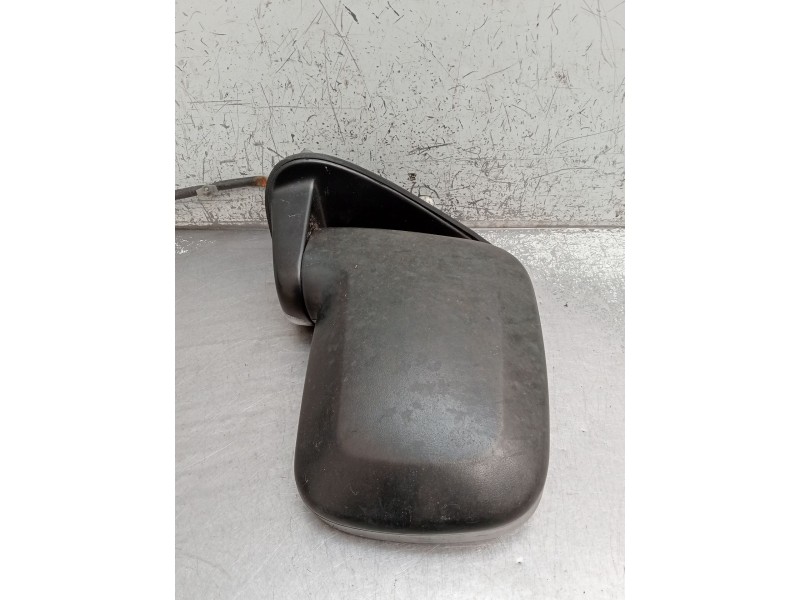 Recambio de retrovisor izquierdo para nissan terrano ii (r20) 2.7 tdi 4wd referencia OEM IAM  ELECTRICO 1 ENCHUFE 5 CABLES