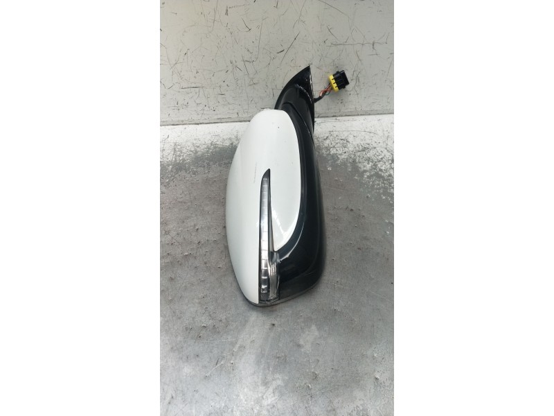 Recambio de retrovisor derecho para kia cee´d (jd) 1.6 gt referencia OEM IAM  ELÉCTRICO 