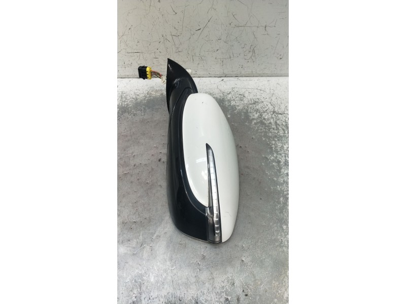 Recambio de retrovisor izquierdo para kia cee´d (jd) 1.6 gt referencia OEM IAM  ELÉCTRICO 