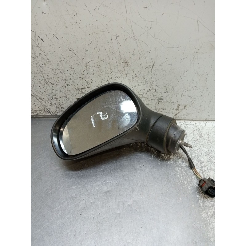 Recambio de retrovisor izquierdo para seat leon (1p1) 1.9 tdi referencia OEM IAM  ELÉCTRICO 1 ENCHUFE 5 CABLES