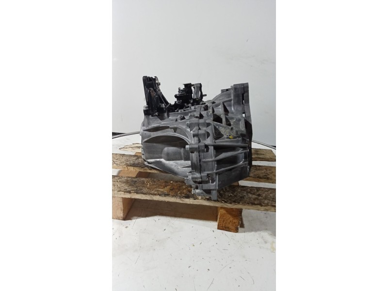 Recambio de caja cambios para kia cee´d (jd) 1.6 gt referencia OEM IAM WEWG 6V 209273
