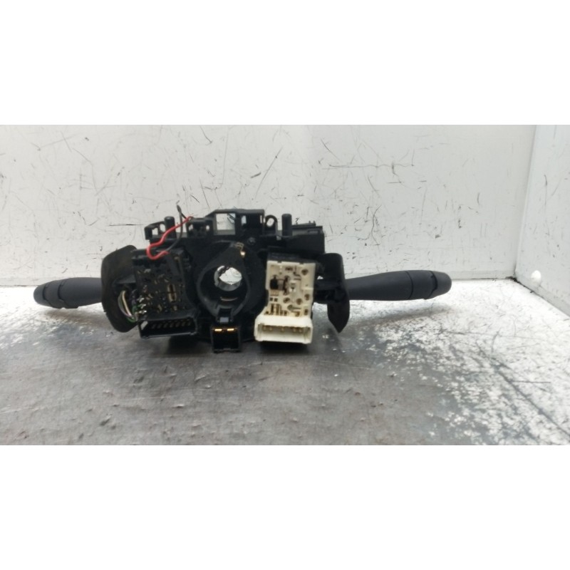 Recambio de mando luces para renault clio ii (bb_, cb_) 1.2 16v (bb05, bb0w, bb11, bb27, bb2t, bb2u, bb2v, cb05,... referencia O