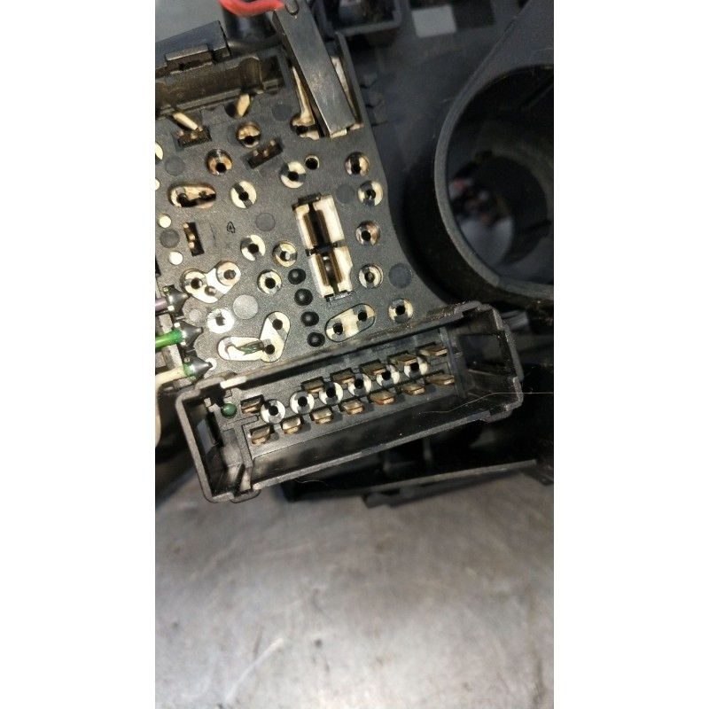 Recambio de mando luces para renault clio ii (bb_, cb_) 1.2 16v (bb05, bb0w, bb11, bb27, bb2t, bb2u, bb2v, cb05,... referencia O