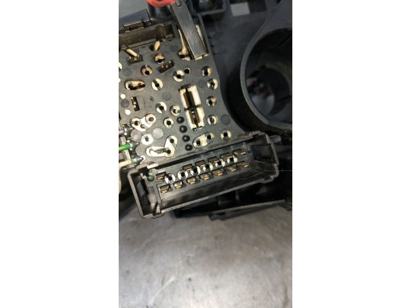 Recambio de mando luces para renault clio ii (bb_, cb_) 1.2 16v (bb05, bb0w, bb11, bb27, bb2t, bb2u, bb2v, cb05,... referencia O