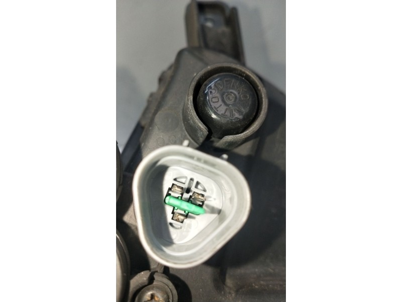 Recambio de faro antiniebla izquierdo para kia cee´d (jd) 1.6 gt referencia OEM IAM   