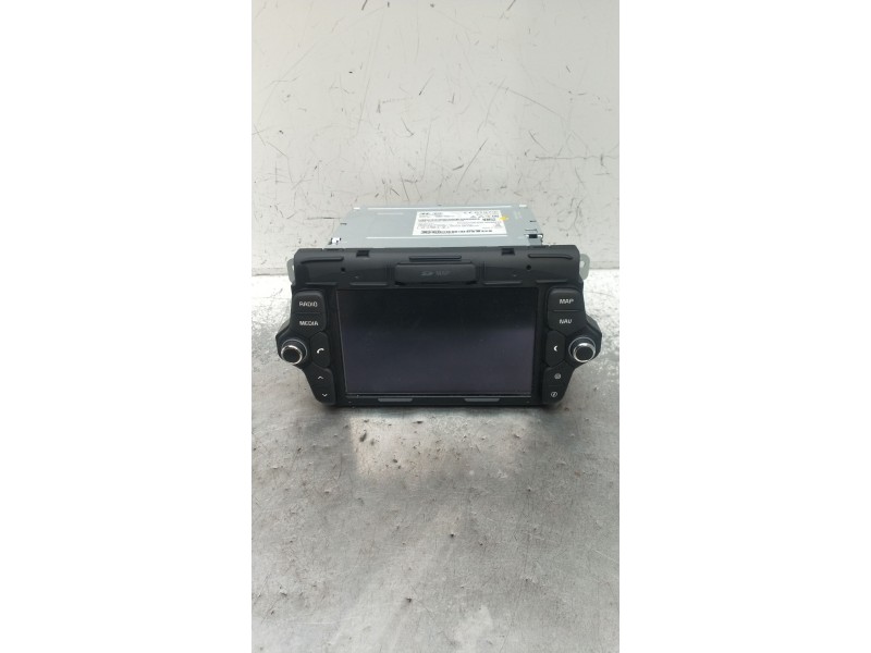 Recambio de pantalla multifuncion para kia cee´d (jd) 1.6 gt referencia OEM IAM 96560A2520WK LAN5001EKJD 