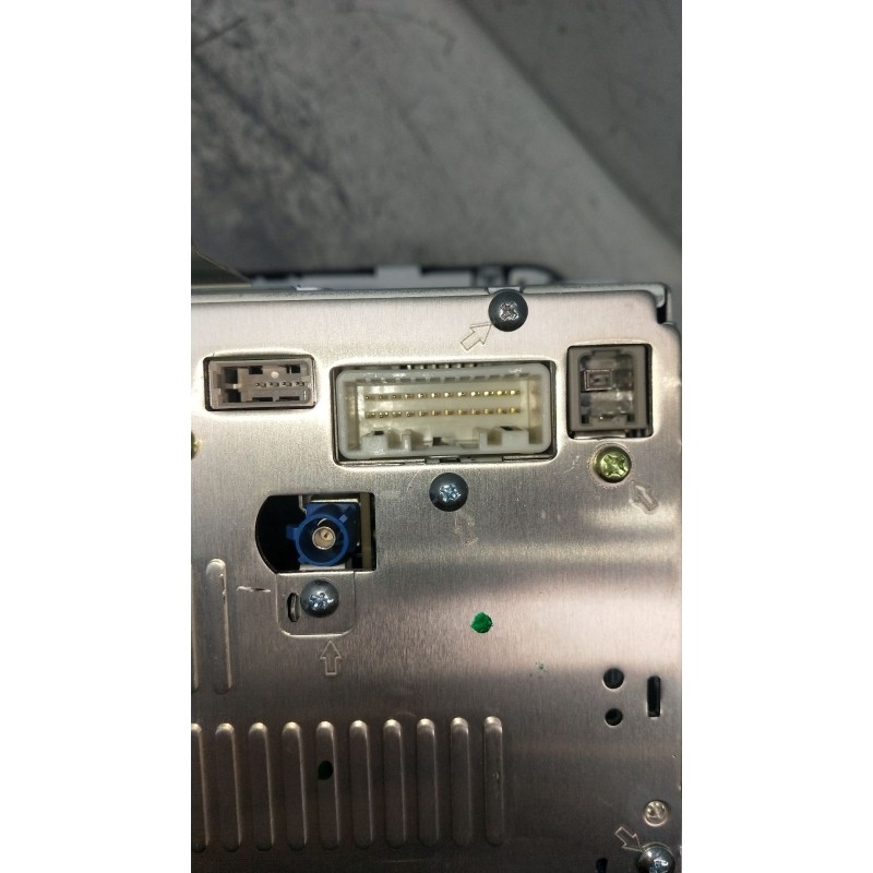 Recambio de pantalla multifuncion para kia cee´d (jd) 1.6 gt referencia OEM IAM 96560A2520WK LAN5001EKJD 