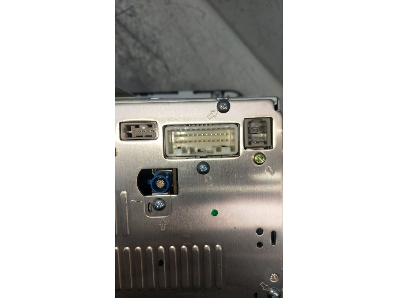 Recambio de pantalla multifuncion para kia cee´d (jd) 1.6 gt referencia OEM IAM 96560A2520WK LAN5001EKJD 