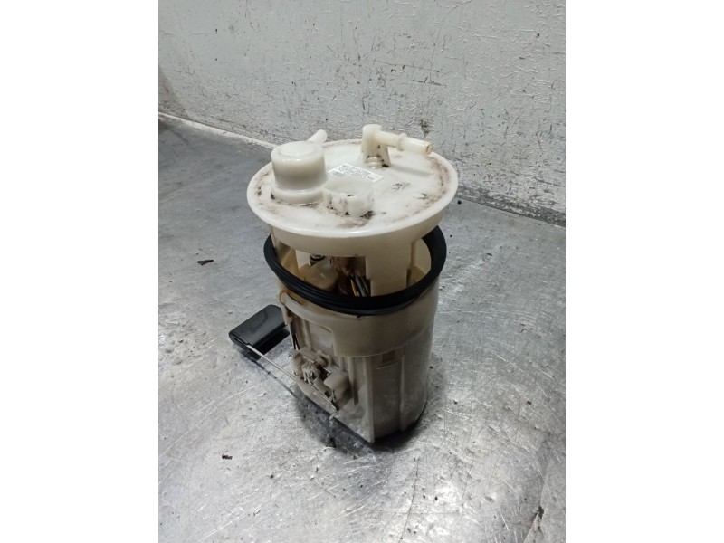 Recambio de bomba combustible para kia picanto i (sa) 1.1 referencia OEM IAM 3111007000  