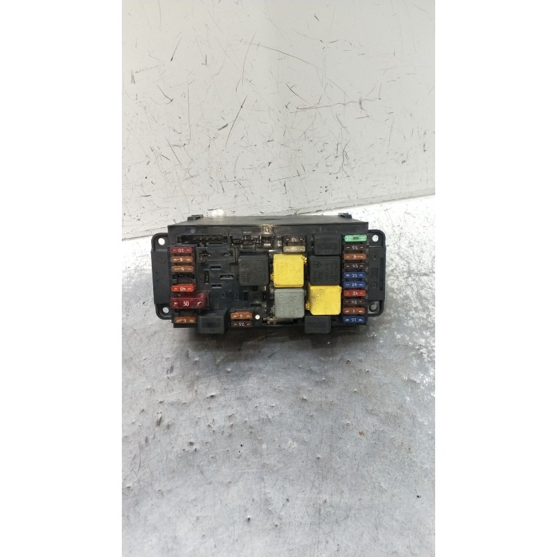 Recambio de caja reles / fusibles para mercedes-benz clase c t-model (s203) c 220 cdi (203.206) referencia OEM IAM 0025459401 5D