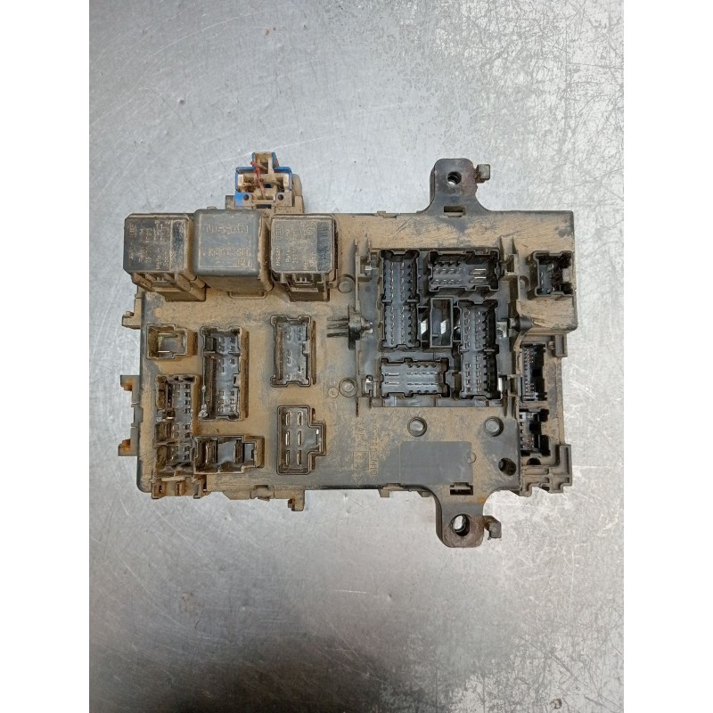 Recambio de caja reles / fusibles para nissan terrano ii (r20) 2.7 tdi 4wd referencia OEM IAM 5WK48530  