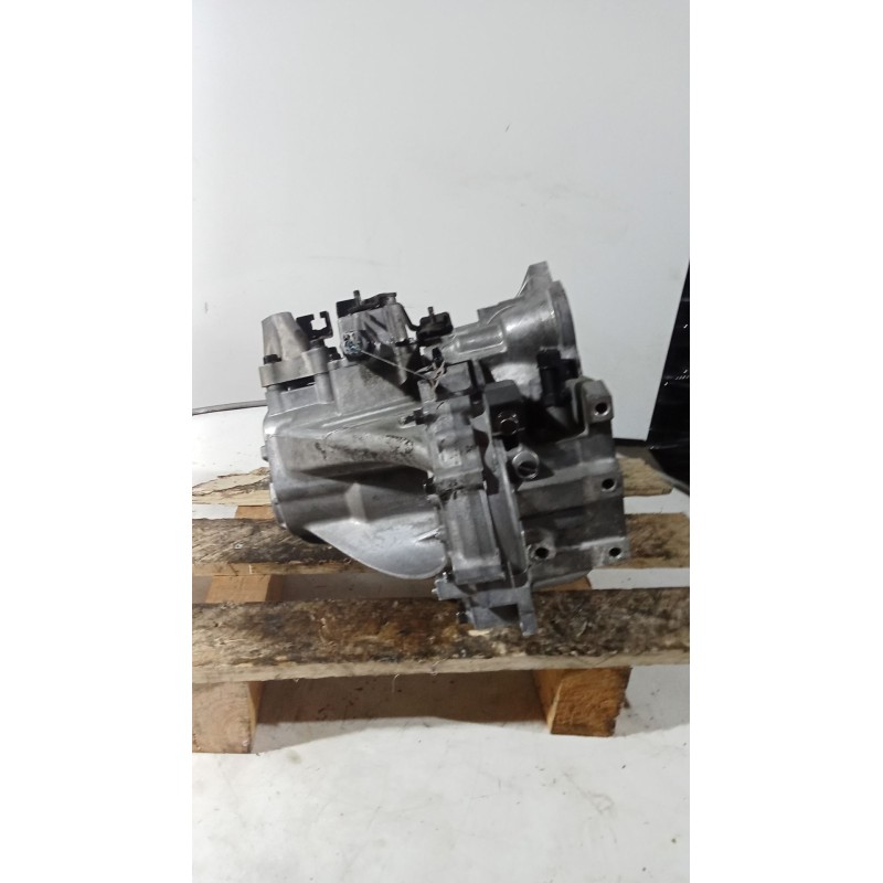 Recambio de caja cambios para hyundai accent iii sedán (mc) 1.4 gl referencia OEM IAM R61873 5v 133818