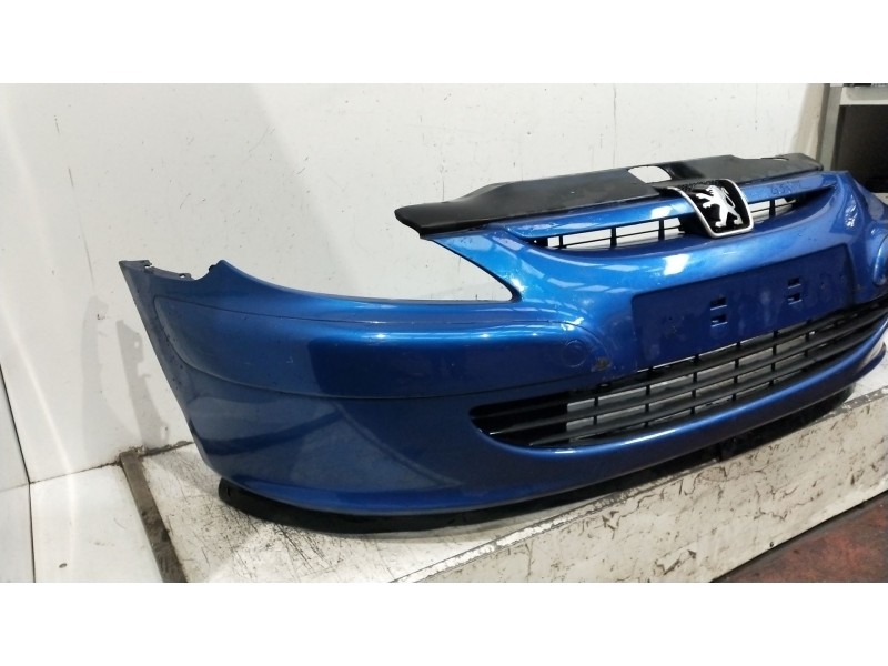 Recambio de paragolpes delantero para peugeot 307 sw (3h) 1.6 hdi 90 referencia OEM IAM   