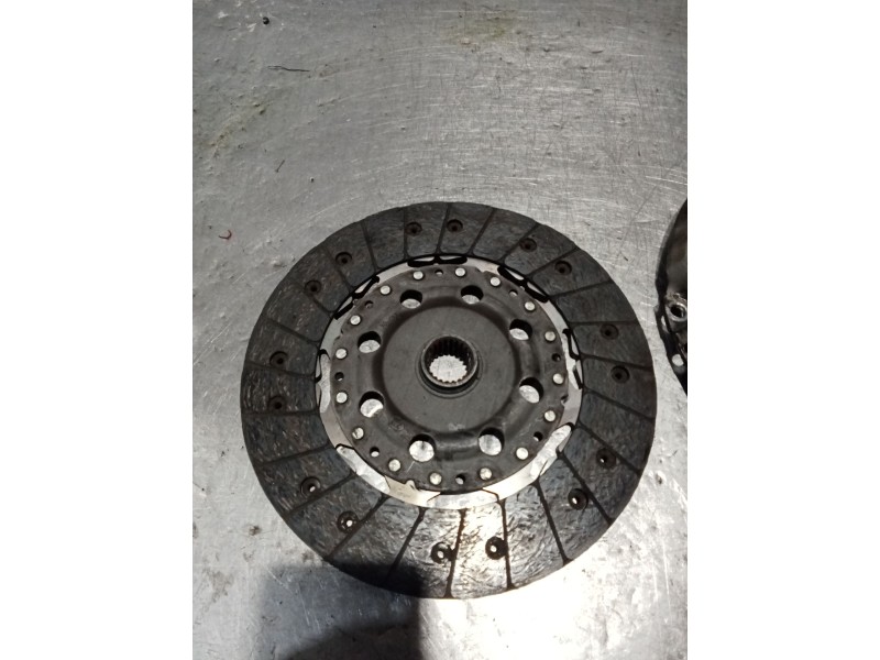 Recambio de kit embrague para hyundai sonata v (nf) 2.0 crdi referencia OEM IAM 324048710 124047210 3002K26I