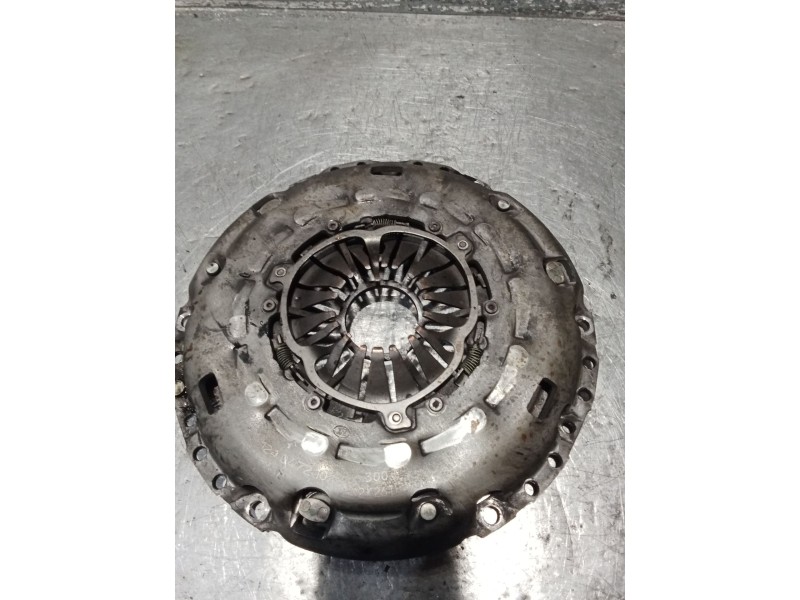 Recambio de kit embrague para hyundai sonata v (nf) 2.0 crdi referencia OEM IAM 324048710 124047210 3002K26I