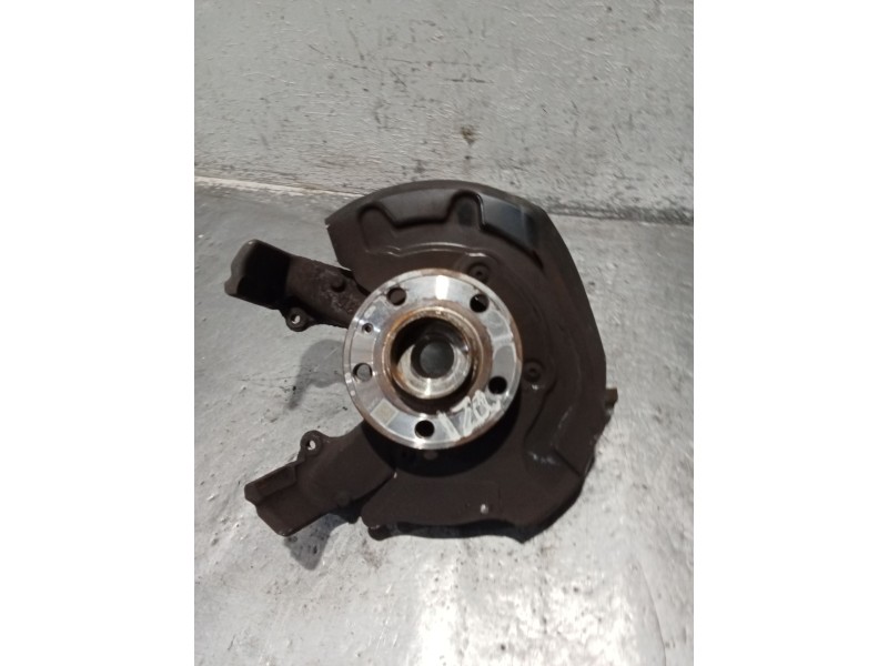 Recambio de mangueta delantera izquierda para volkswagen polo referencia OEM IAM   