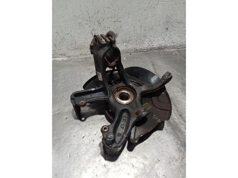 Recambio de mangueta delantera derecha para volkswagen polo referencia OEM IAM   