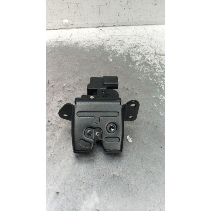 Recambio de motor cierre centralizado porton para kia cee´d (jd) 1.6 gt referencia OEM IAM  5P 