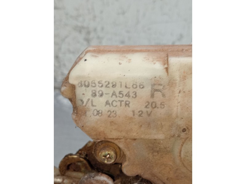 Recambio de motor cierre centralizado delantero derecho para nissan terrano ii (r20) 2.7 tdi 4wd referencia OEM IAM 8055291L66  