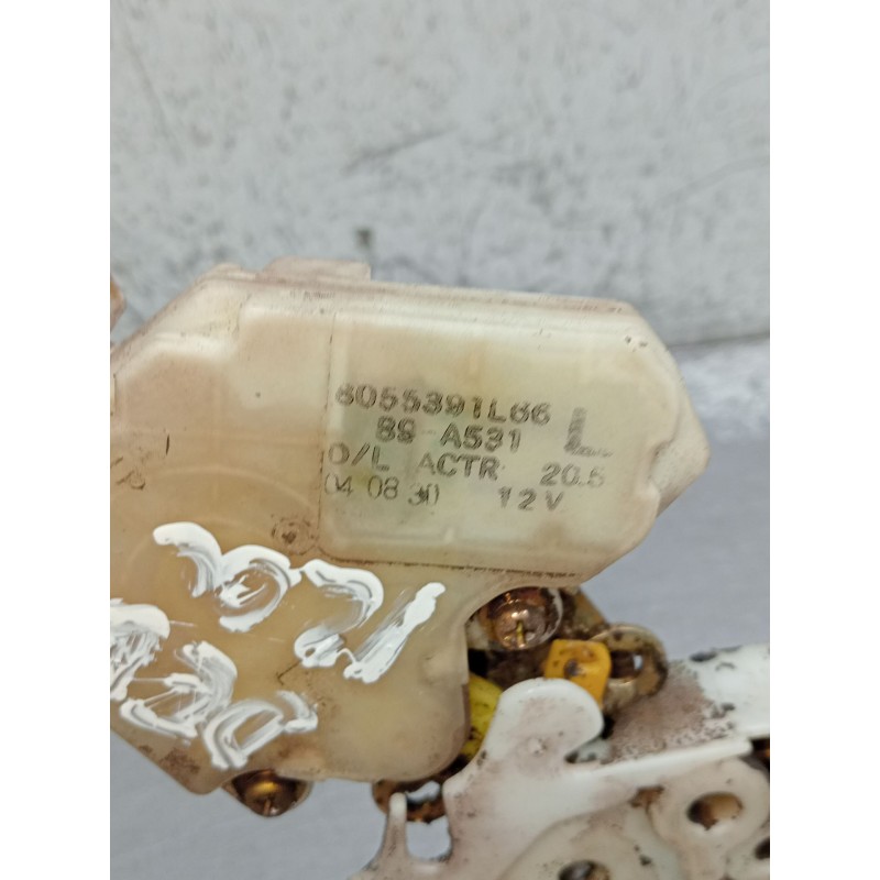 Recambio de motor cierre centralizado delantero izquierdo para nissan terrano ii (r20) 2.7 tdi 4wd referencia OEM IAM 8055391L66