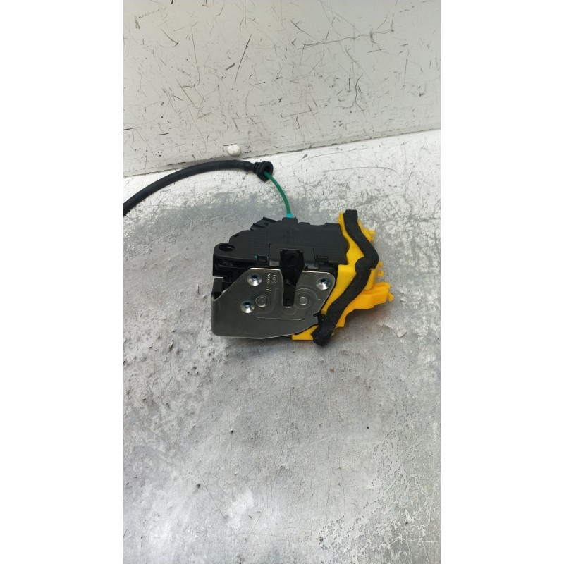 Recambio de motor cierre centralizado delantero derecho para kia cee´d (jd) 1.6 gt referencia OEM IAM 81320A2610KEW 5P 