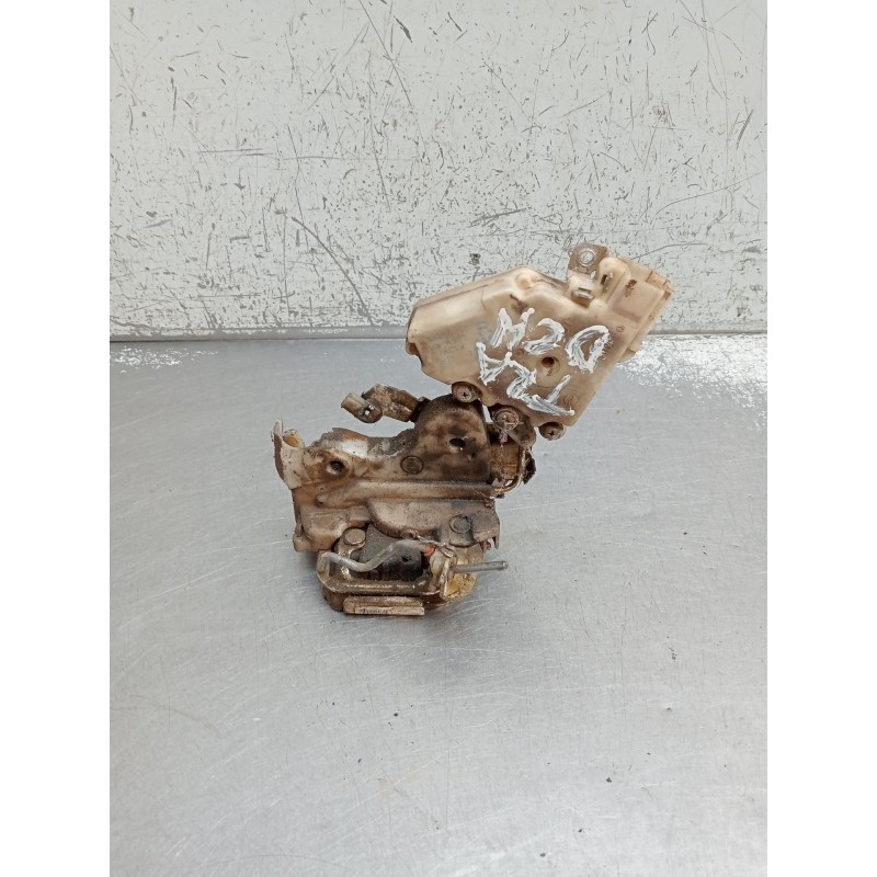 Recambio de motor cierre centralizado trasero derecho para nissan terrano ii (r20) 2.7 tdi 4wd referencia OEM IAM   5P